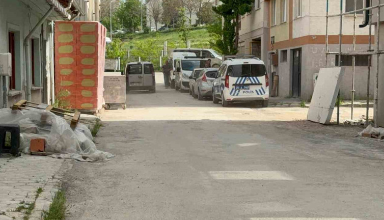 Eskişehir’de şüpheli ölüm: 31 yaşındaki genci babası evde hareketsiz buldu