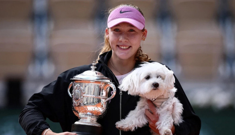 Henüz 19 yaşında... Mirra Andreeva, Roland Garros'ta şampiyon