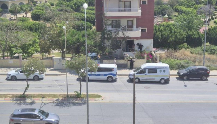 Merdivenden düşen yaşlı adam yaşamını yitirdi