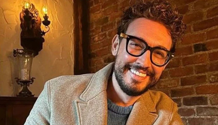 Danilo Zanna yeni aldığı cipiyle kaza yaptı: Lüks aracına iş makinesi çarptı