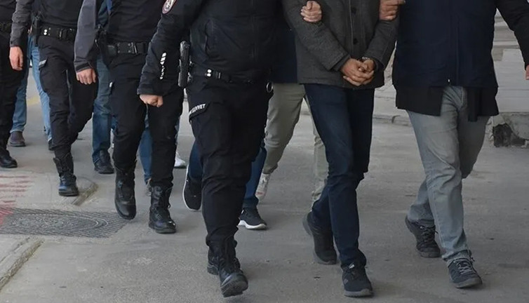 Manisa'da 'FETÖ' soruşturması yalanıyla çift dolandırıldı: 1 tutuklama