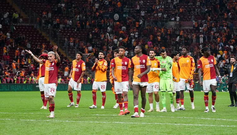 Galatasaray yenilmezlik serisini 38 maça çıkardı