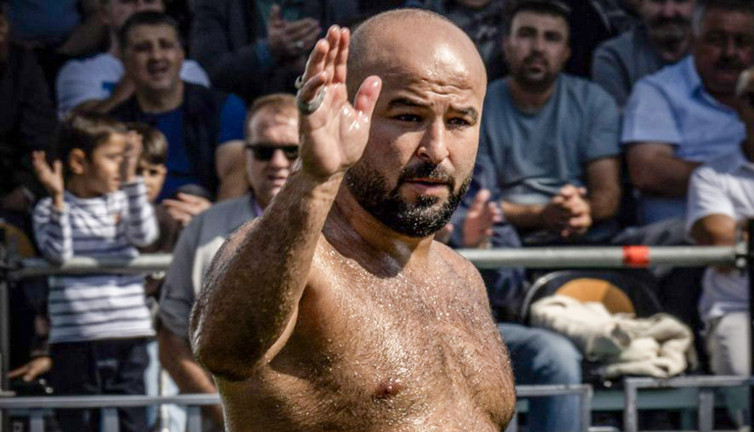 57 yıl sonra düzenlenen Cumhurbaşkanlığı Kupası'nda başpehlivan Orhan Okulu oldu
