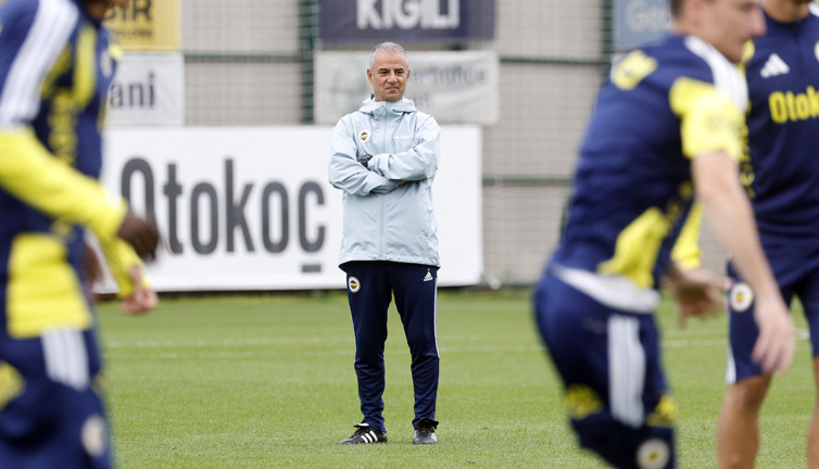 Fenerbahçe'de hazırlıklar sürüyor