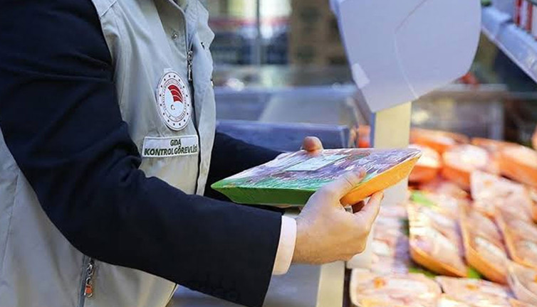Güvenilir gıda için 81 il tarandı: Sahte içecek ve takviye ele geçirildi