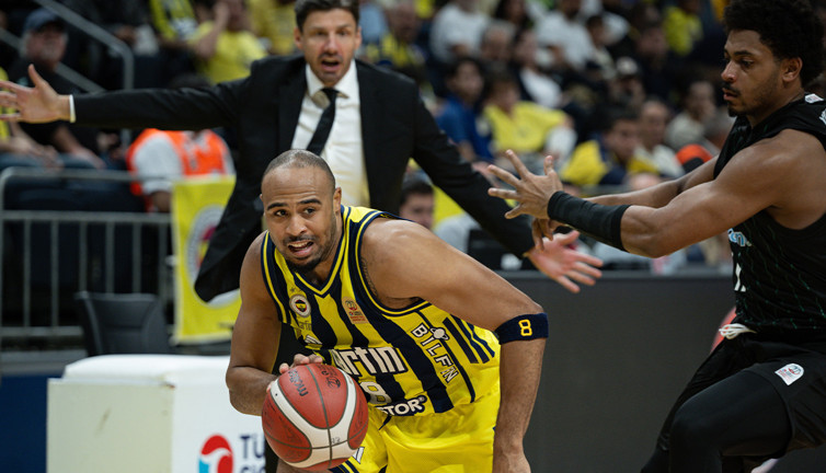 Fenerbahçe Tarfin ligde ilk galibiyetini tek sayı farkla aldı
