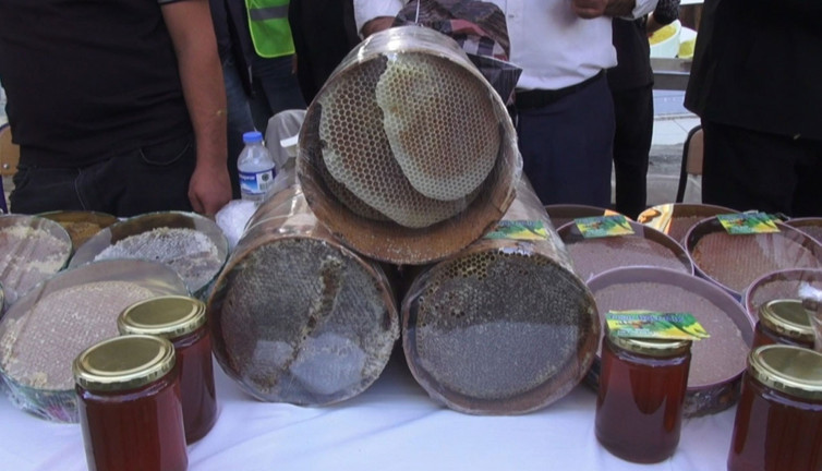 Bir kaşığı şifa saçıyor: Kilosu tam 400 bin liradan alıcı buldu