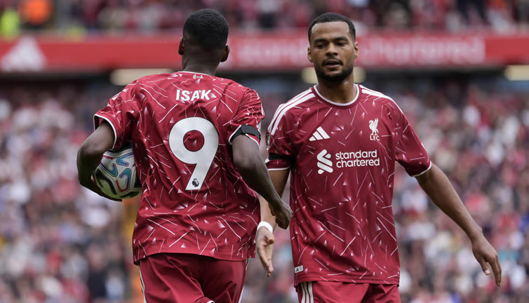 Liverpool'da Manchester City maçı öncesi çifte şok: İki yıldız yok