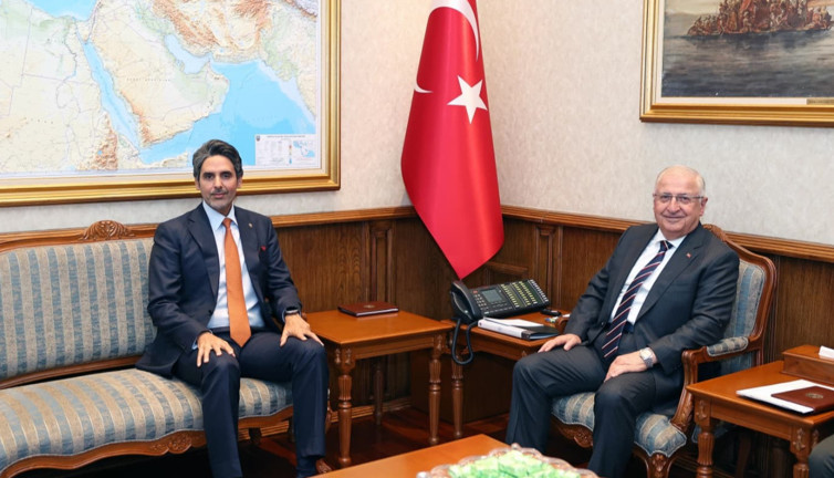 Millî Savunma Bakanı Yaşar Güler, Katar’ın Ankara Büyükelçisi Al-Henzab’ı kabul etti