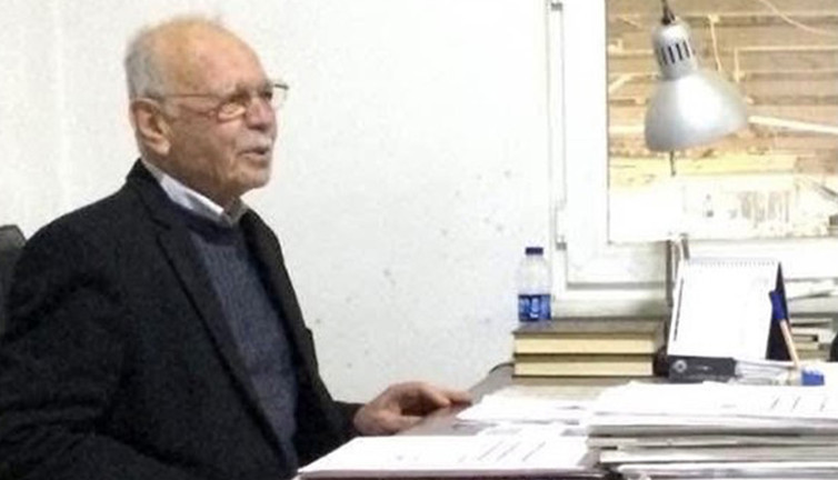 Eski belediye başkanı hayatını kaybetti