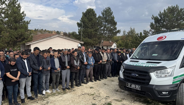 Kastamonu'da silahla öldürülmüşlerdi: Aynı aileden 4 kişi toprağa verildi