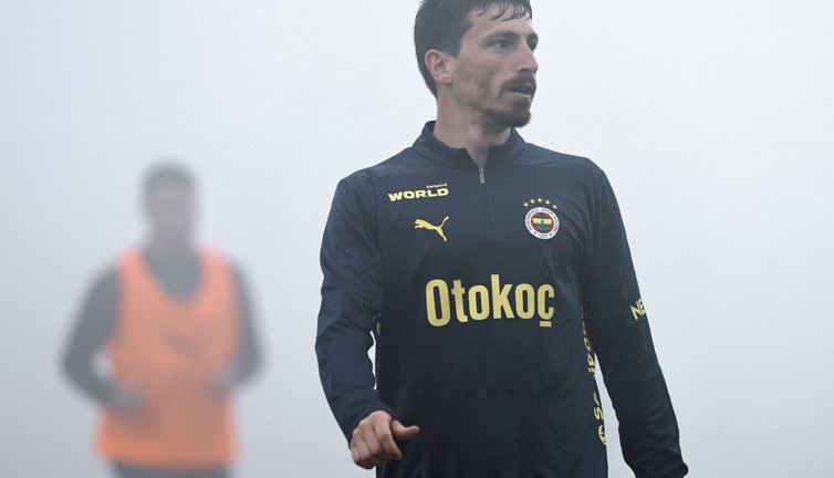 Mourinho Mert Hakan'ı komutan yaptı