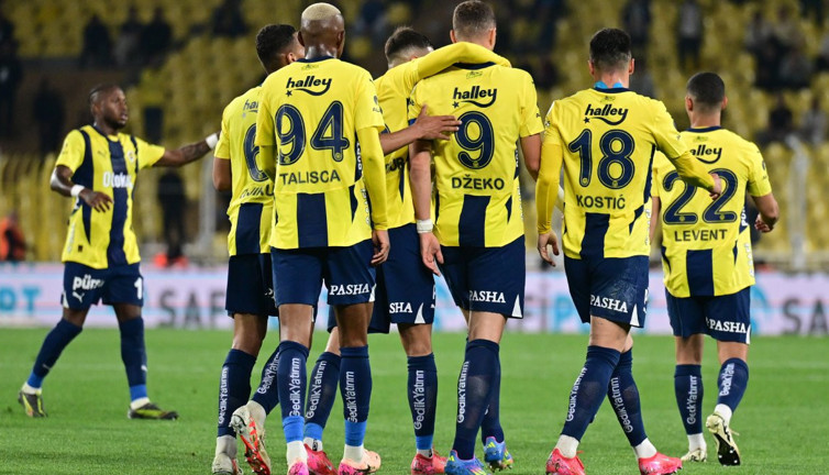 Fenerbahçe’de 3 oyuncu karar aldı: Mourinho kalırsa ayrılacaklar!