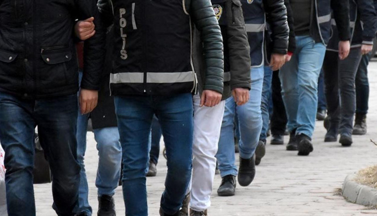 Giresun'da tefeci operasyonunda 5 tutuklama!