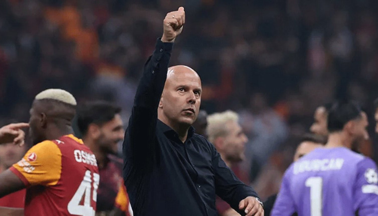 Arne Slot'tan Galatasaraylıları kızdıracak sözler!