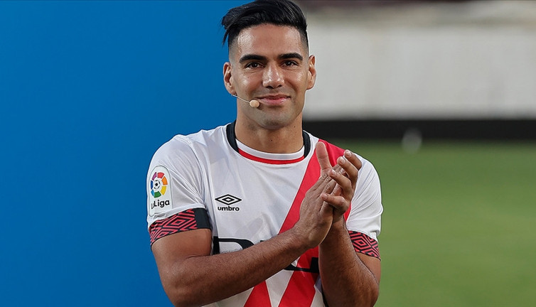Nereden nereye. Falcao'nun yeni takımı şaşkınlık yarattı
