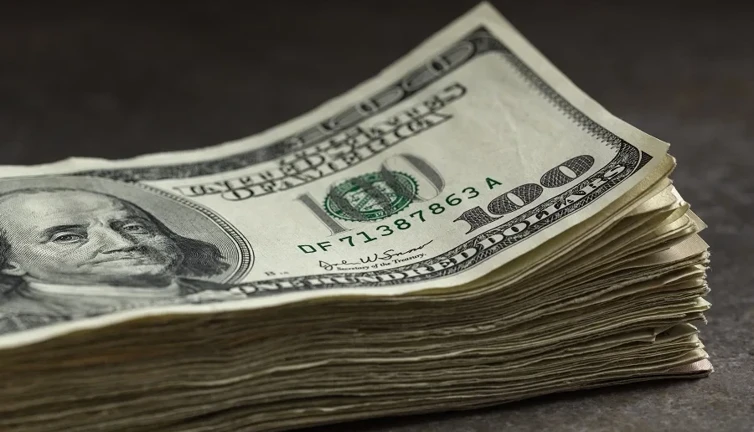 Selçuk Geçer kritik uyarı yapıp bugün doların kaç lira olacağını açıkladı