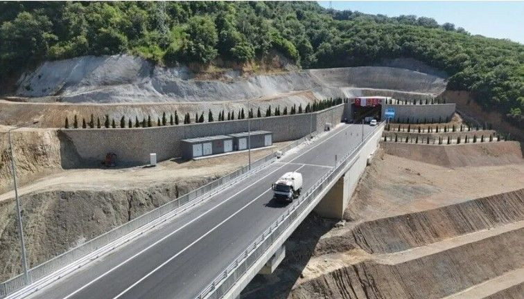Bakan Uraloğlu açıkladı: 60 dakikalık yol yarım saate düşüyor - Resim: 3