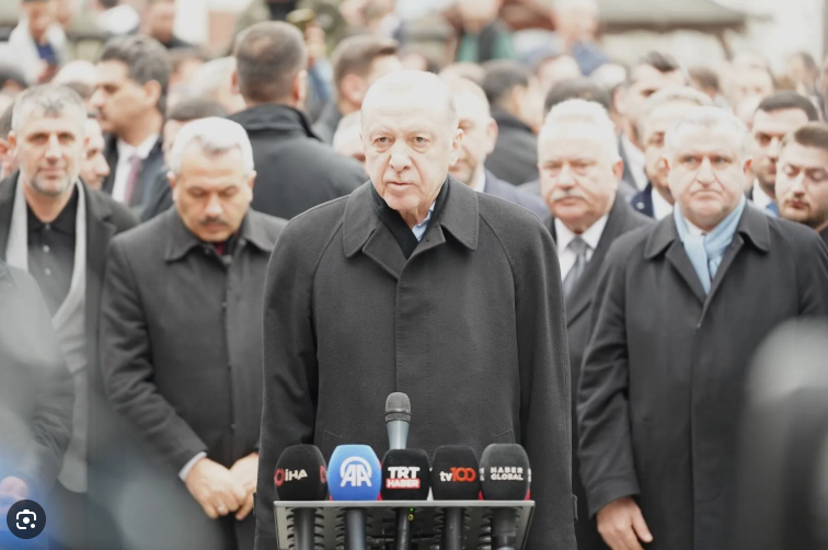 Zeynel Emre: Erdoğan'ın görev süresi bitti, bir daha aday olamaz - Resim: 5