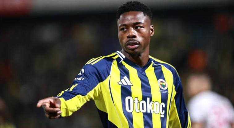 Fenerbahçe'de sürpriz ayrılık iddiası: Devre arasında gelmişti - Resim : 1