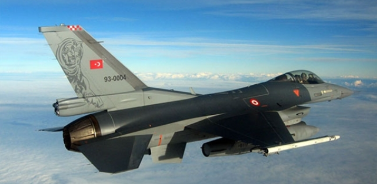 TSK’ya kritik NATO görevi: Türk F-16'ları Baltık semalarında - Resim: 12