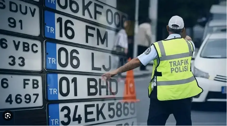 APP plakadan sonra plakalarda 'karekod' kaosu: Başvurular 5 kat arttı - Resim: 6