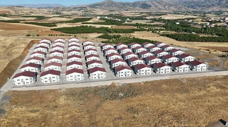 Ahbap bağışları için depremzedelerden çağrı: 'Bu paralar ne oldu?' - Resim: 1