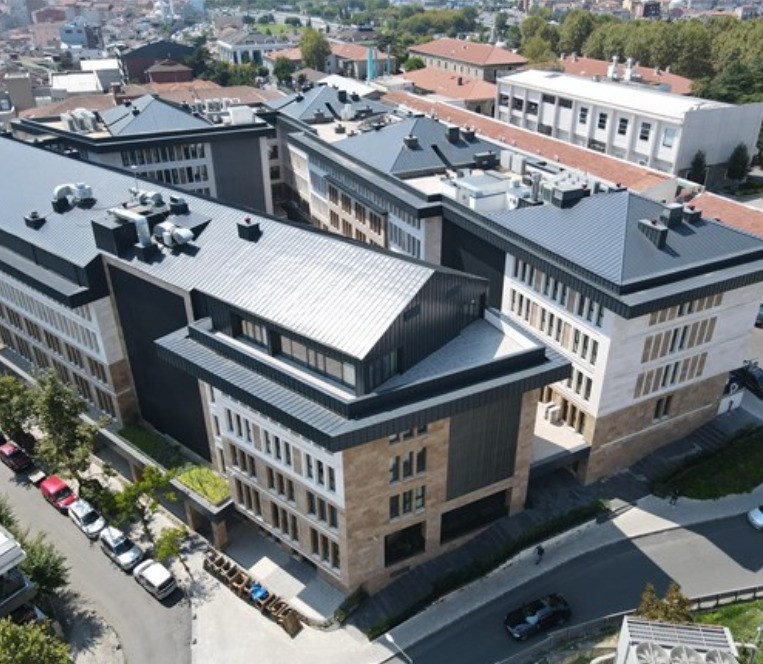 Belediye acil tahliye kararı aldı: Fatma Girik Yurdu için yolun sonu: Yüzlerce öğrenci mağdur oldu - Resim : 1