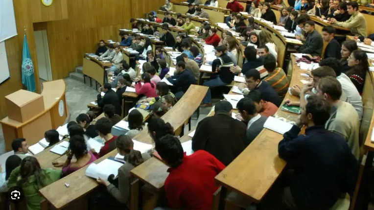 Tarihin en büyük öğrenci affı TBMM'ye geliyor: 7 buçuk milyon öğrenci yararlanacak: İşte detaylar - Resim: 4