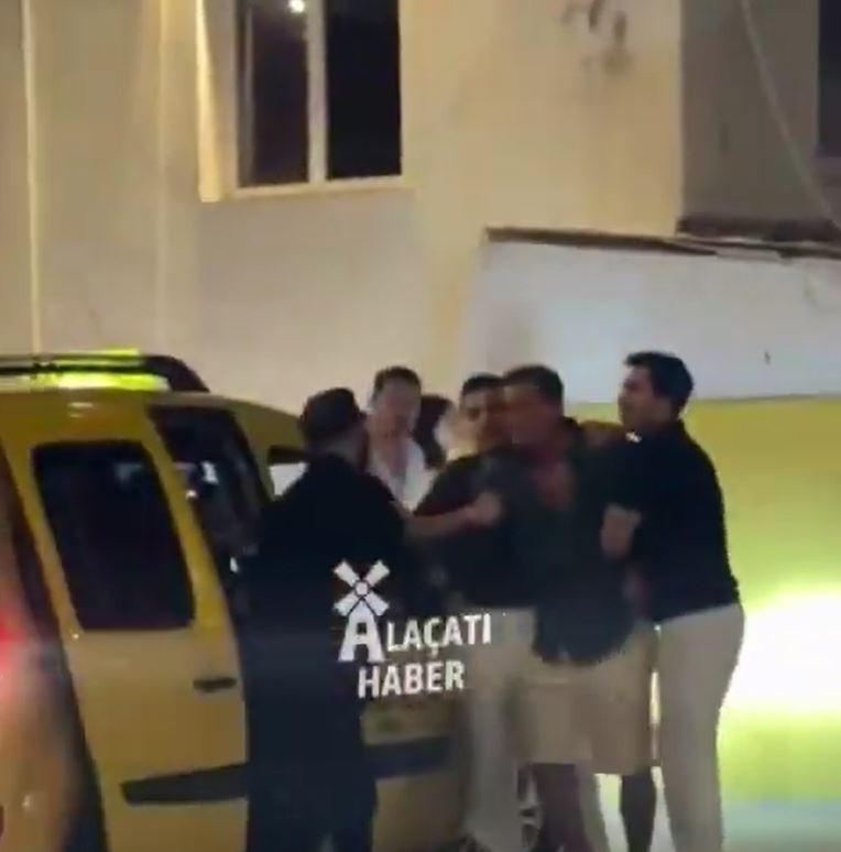 Uzak Şehir oyuncularının Alaçatı gecesi gergin bitti: Taksi tartışması kameraya yansıdı - Resim : 3