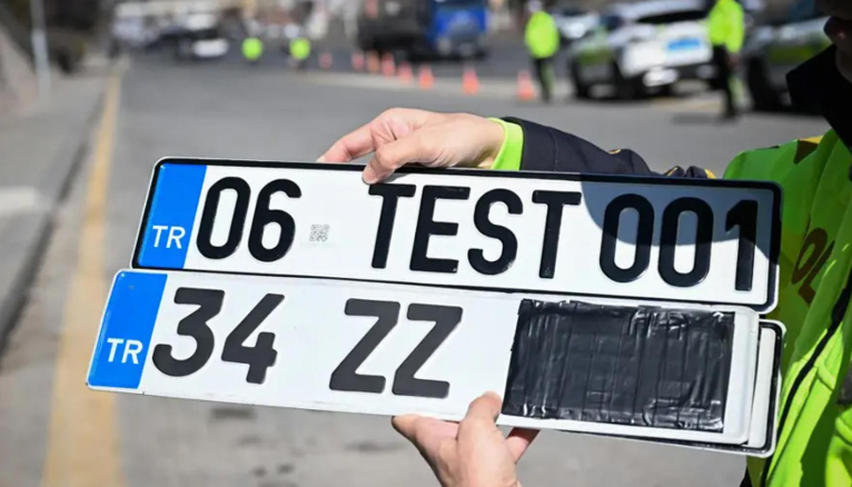 APP plakadan sonra plakalarda 'karekod' kaosu: Başvurular 5 kat arttı - Resim: 7