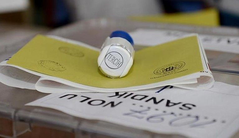 Son anket sonuçları yayımlandı: Zirve el değiştirdi - Resim: 11