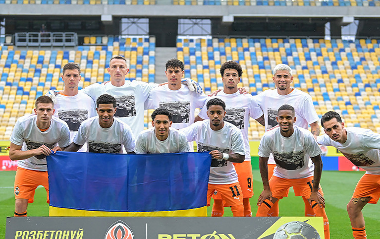 Arda Turan hayran olduğu takımdan darbe yedi: Shakhtar'ın serisi sona erdi - Resim : 1