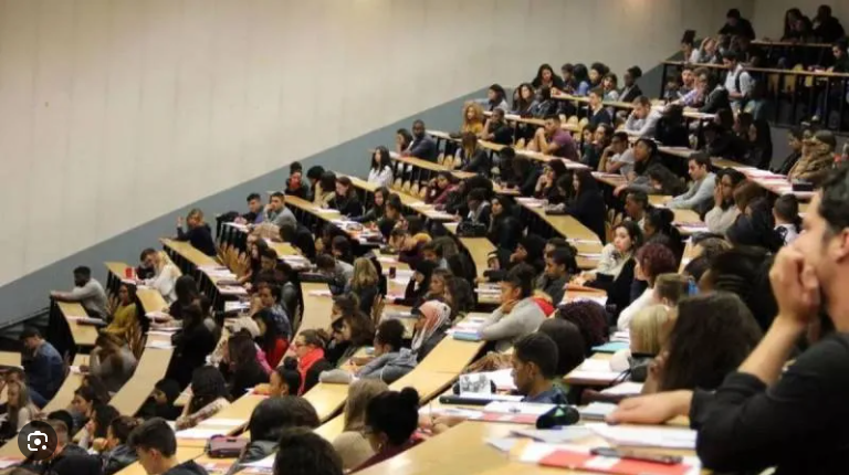 Tarihin en büyük öğrenci affı TBMM'ye geliyor: 7 buçuk milyon öğrenci yararlanacak: İşte detaylar - Resim: 2