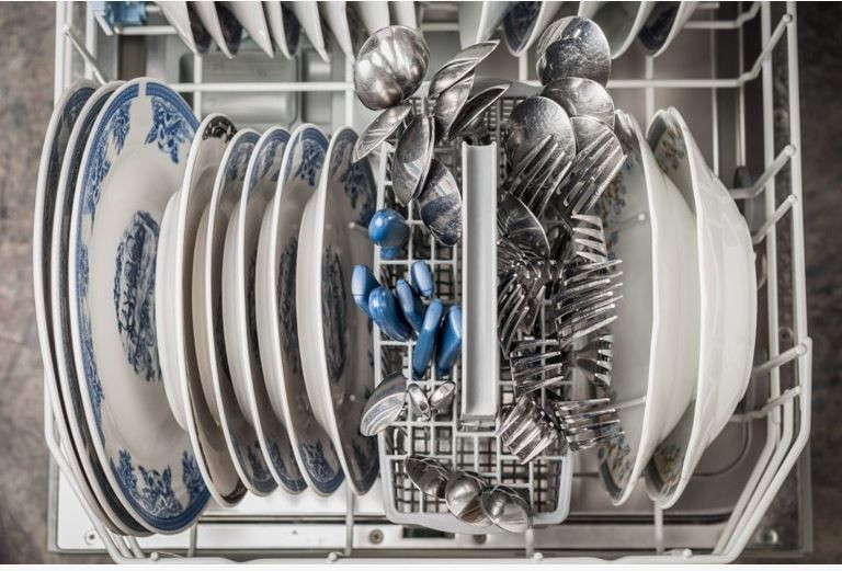 Bulaşık makinesine bulaşıkları koyarken herkes bu hatayı yapıyor: Siz yapmayın - Resim: 3