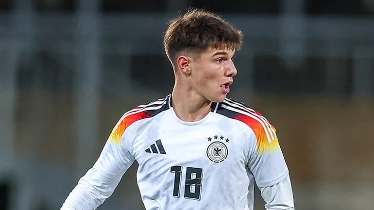 Beşiktaş'ta Mert Kömür düğümü çözülecek mi? - Resim: 12