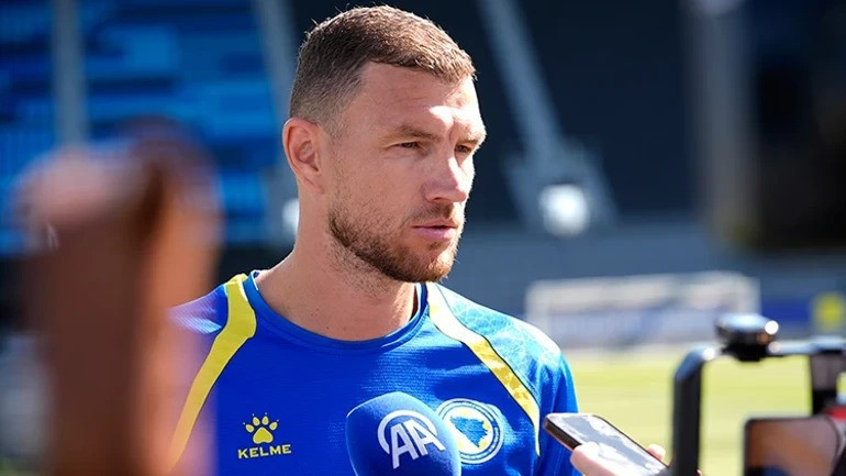 Edin Dzeko'dan ABD'li spikere sert yanıt - Resim : 1