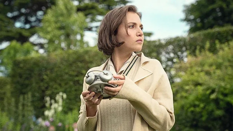 97 yıllık Agatha Christie klasiği Netflix'te fırtına estirdi! İzleyiciler ikinci sezon için çağrı yapıyor - Resim : 1