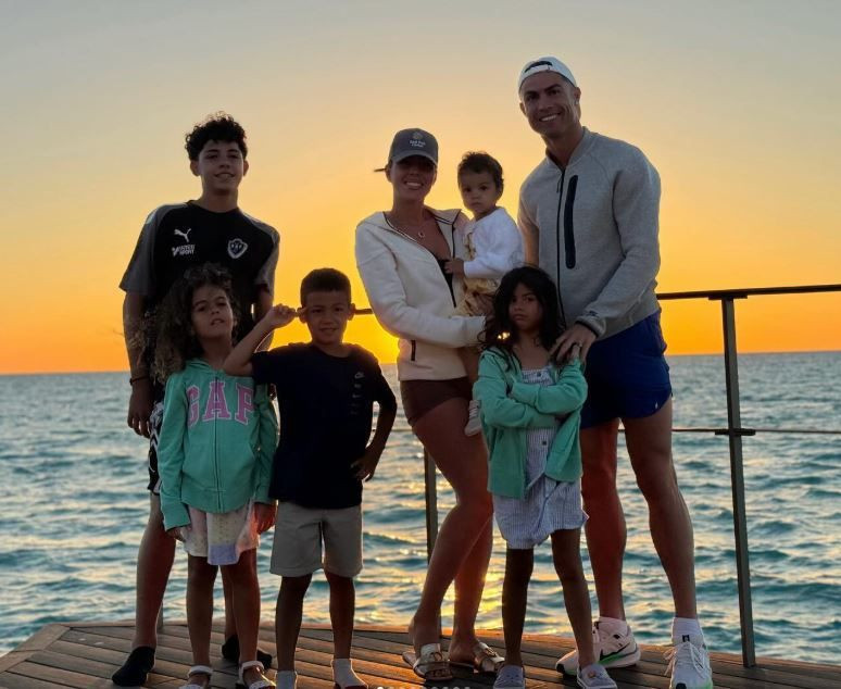 Cristiano Ronaldo’nun eşi Georgina Rodríguez’den samimi itiraf: Garsonluktan patronluğa uzanan yol - Resim: 3