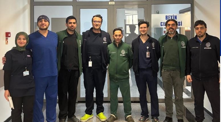 Bel fıtığında devrim: Sakarya’da 100 hasta 3 günde iyileşti - Resim : 1