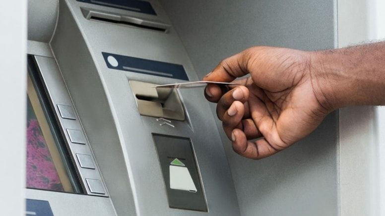 ATM’lerde herkesin yaptığı 'Para kapanı' hatası: Maaşınız bir anda sıfırlanabilir - Resim: 11