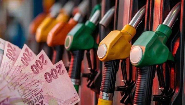 Akaryakıta bu gece tarihin en büyük zammı geliyor: Benzin 90 TL’yi aşacak - Resim: 1