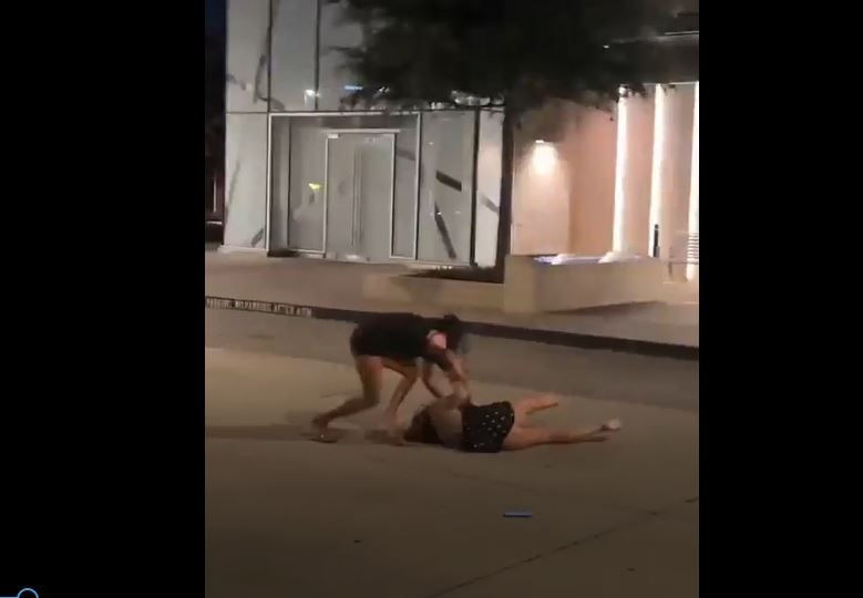 Viral görüntülerdeki TikTok fenomenleri değilmiş! Dubai’de saç saça baş başa dediler ama… - Resim: 6