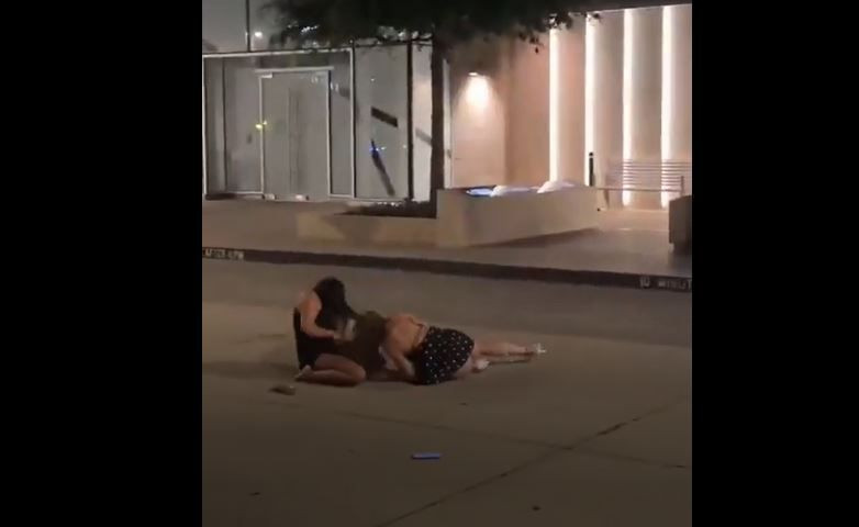 Viral görüntülerdeki TikTok fenomenleri değilmiş! Dubai’de saç saça baş başa dediler ama… - Resim: 8