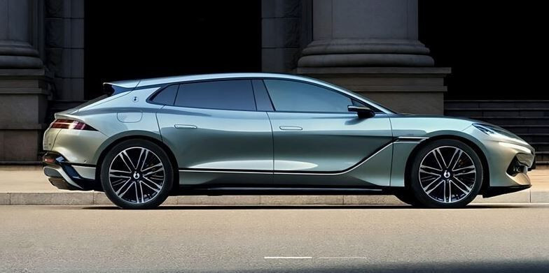 Dünyanın en uzun menzilli elektrikli otomobili tanıtıldı: Tam bir teknoloji harikası... - Resim: 10