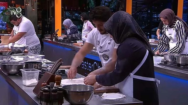 MasterChef’te taşlar yerinden oynadı: Eleme potası karıştı - Resim: 9