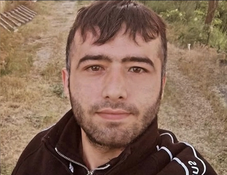 Tartıştığı kardeşini bıçaklayarak katletti - Resim : 1