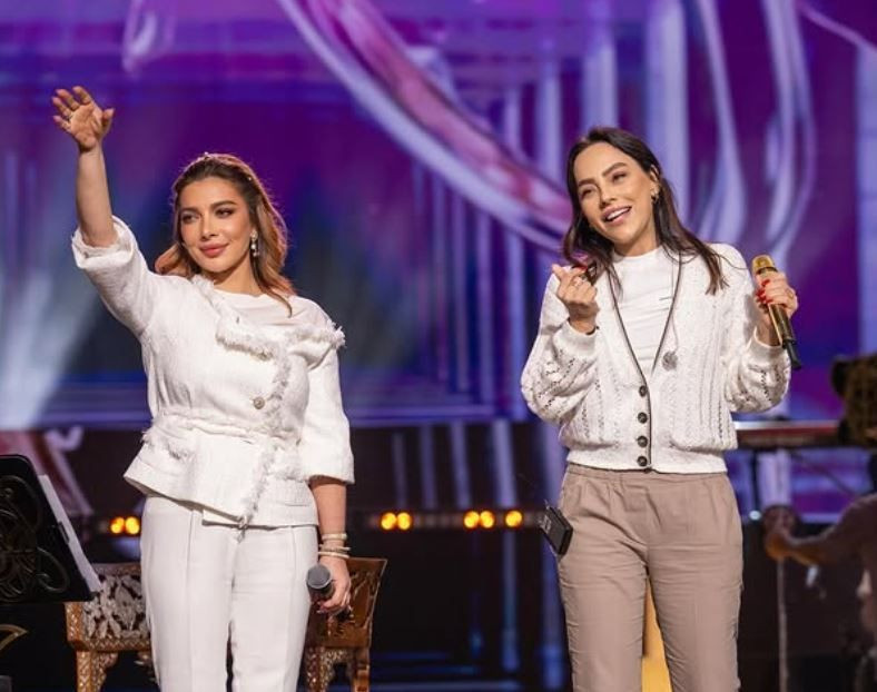 Ebru Gündeş ve Assala’dan iki dilli unutulmaz düet - Resim: 6