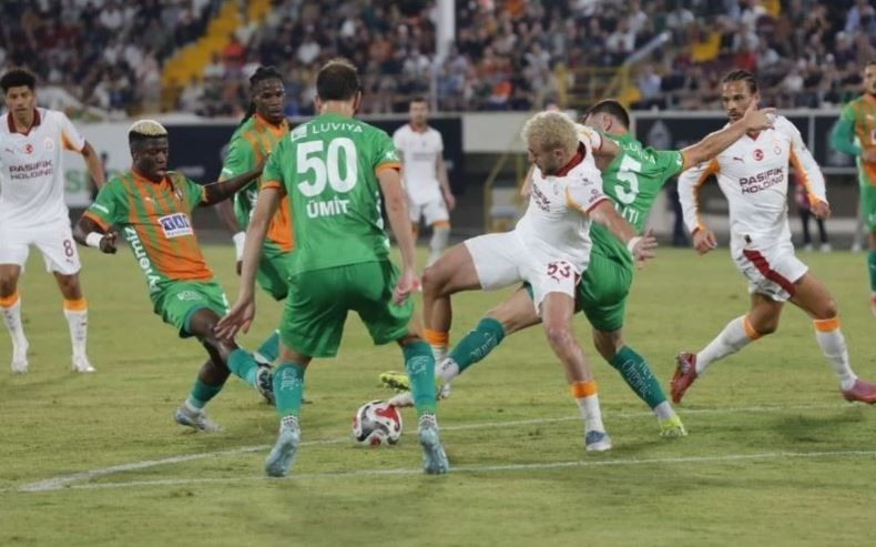 Okan Buruk’tan sürpriz kadro tercihi: Alanyaspor karşısındaki 11'ler - Resim: 9