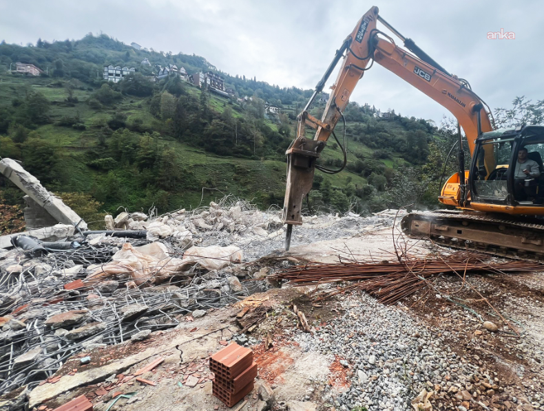 Hapis cezası alan AKP'li başkan istifa etti - Resim : 2